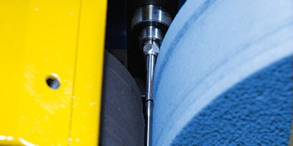 Centerless grinding with 3M Cubitron II grinding wheel

